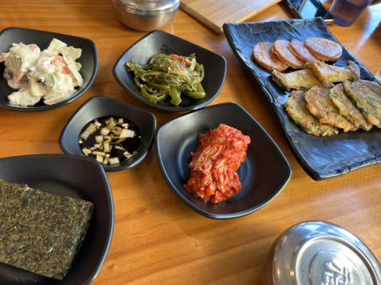  기본으로 모듬전이 나오는 된장찌개, 김치찌개 중구 맛집 북창동 '행복전집'