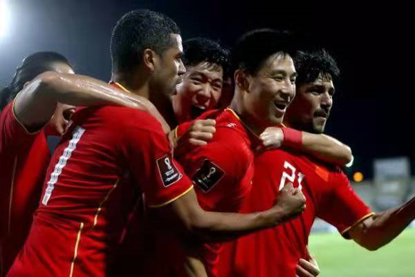 中, 축구 국가대표팀 베트남전에서 마지막 승부수 띄울까? 中, 축구 국가대표팀 베트남전에서 마지막 승부수 띄울까?
