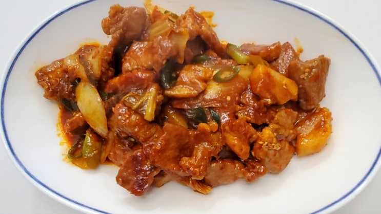  김치제육볶음