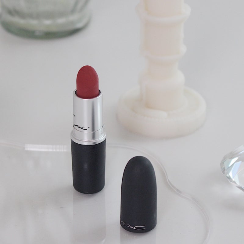 MAC : 데일리로 사용하기 좋은 맥 파우더키스 스테이 큐리어스