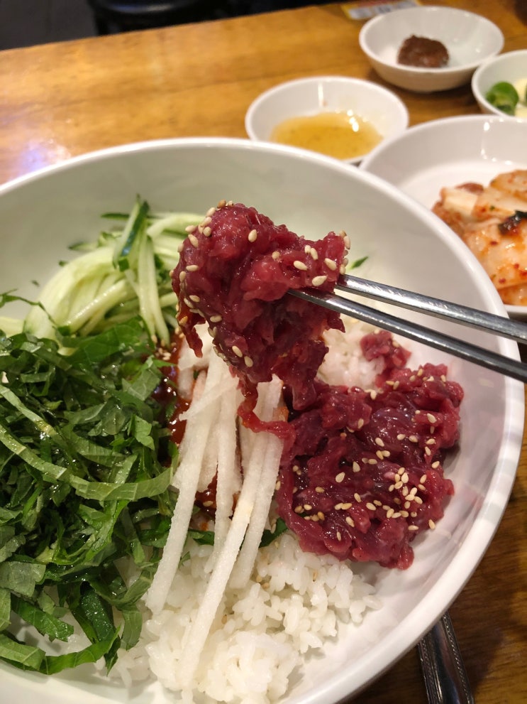  광장시장 육회 맛집추천 원조 자매집 착착감기네~