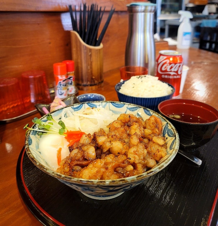 구미 금리단길 맛집, 배키우동(원평동 대창덮밥, 구미역 호르몬동)