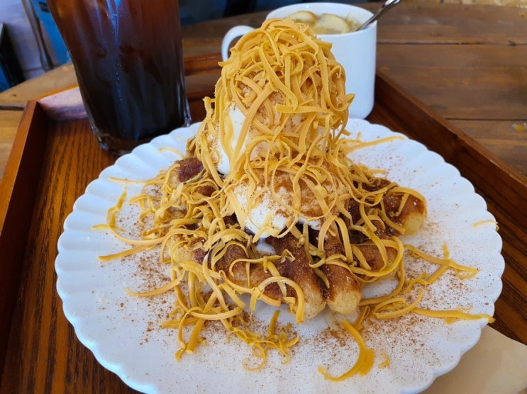  여수 크로플 맛집 / 카페 항해  '내돈내산'