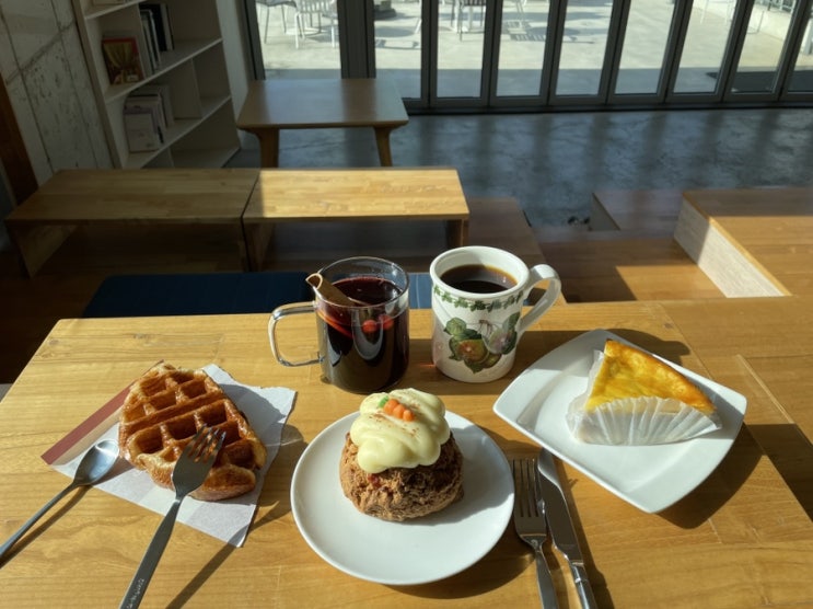  창원 귀산동 뷰맛집 대형카페 엘리브(ELLIB),겐츠 베이커리 다녀왔어요~!!