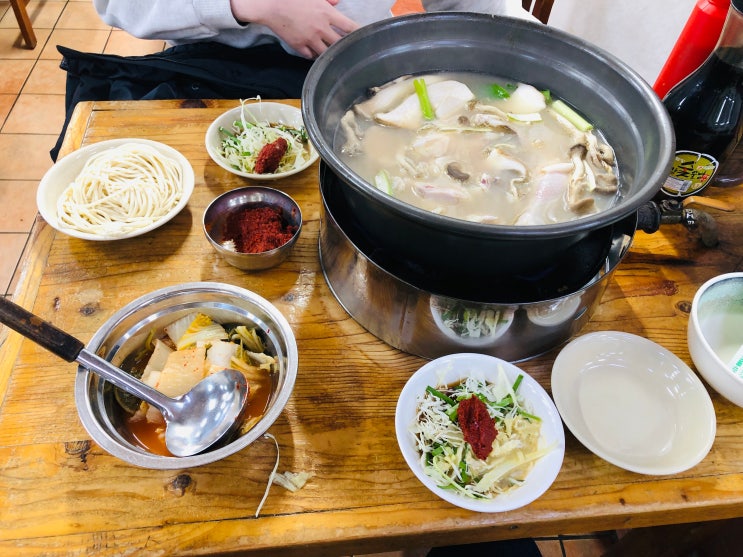 닭곰탕 닭칼국수 맛집 원할매 소문난닭한마리 추천