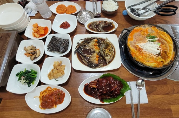  충남 태안 저렴한 게국지 간장게장 맛집 천수만꽃게장
