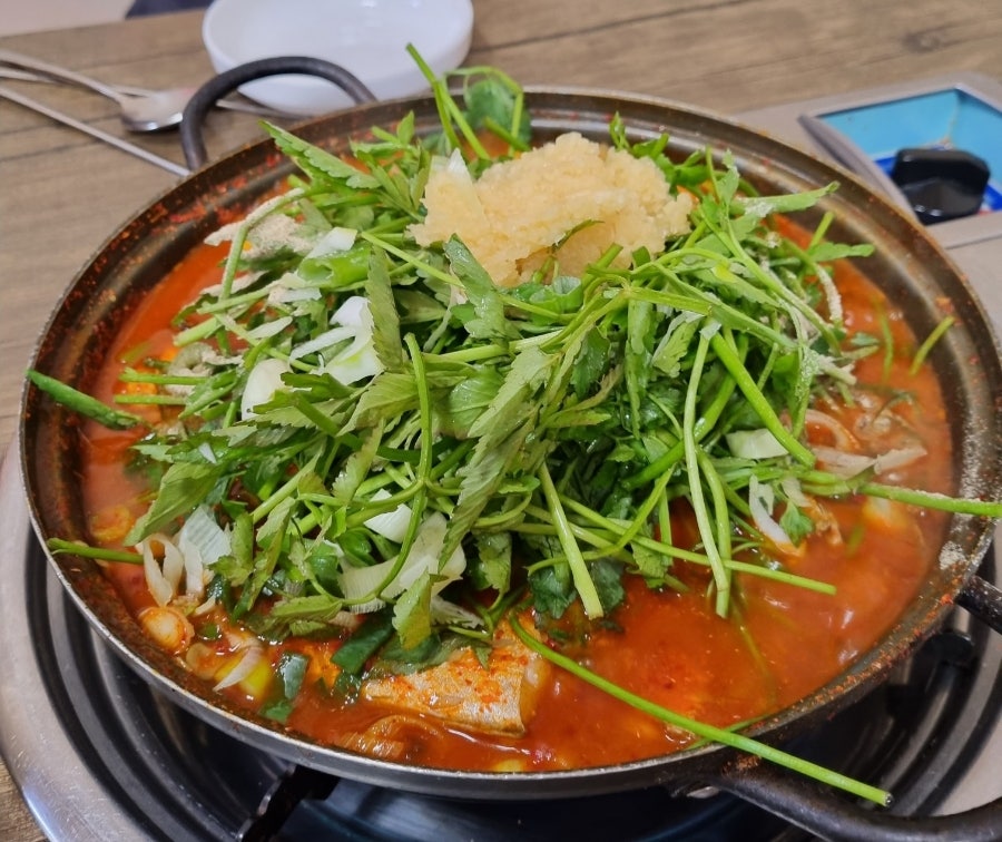 뒷골감나무식당 사진 5