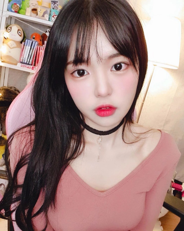 스트리머 잼미, 맥심과 인터뷰 재조명 "안 아팠으면 좋겠다. 몸이든, 마음이든" 스트리머 잼미, 맥심과 인터뷰 재조명 "안 아팠으면 좋겠다. 몸이든, 마음이든"