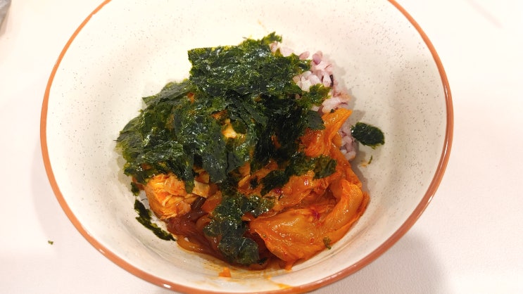  [이태원배달맛집] 집에서 편히 앉아 밥 두그릇 먹는 묵은지찜닭(ft.두찜 용산이태원점)