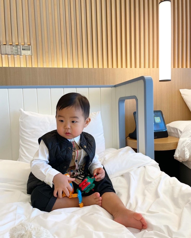  파라스파라 서울 캐빈주니어키즈룸 아기랑 호캉스 (루프탑 자쿠지/수영장/룸서비스)