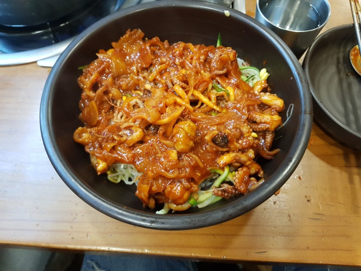  삼산동 한 가게 두집살림 쭈꾸미밥상 & 부산간짜장
