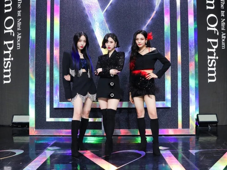 '여자친구 출신' 은하 신비 엄지, 그룹 비비지가 완성형 걸그룹으로 새로운 서사시 펼친다 '여자친구 출신' 은하 신비 엄지, 그룹 비비지가 완성형 걸그룹으로 새로운 서사시 펼친다