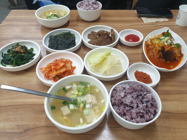  신림역 사랑이백반, 집밥이 먹고싶은 자취생에게 딱이예요