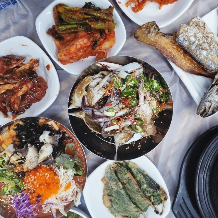  여수 생선구이 맛집 돌섬어부 물회와 돌게장까지 푸짐한 한상