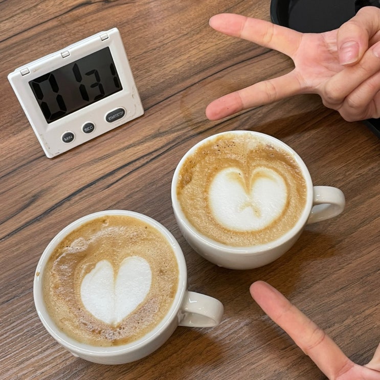  안산바리스타학원 라떼아트 배우다 자격증까지 도전했어요.