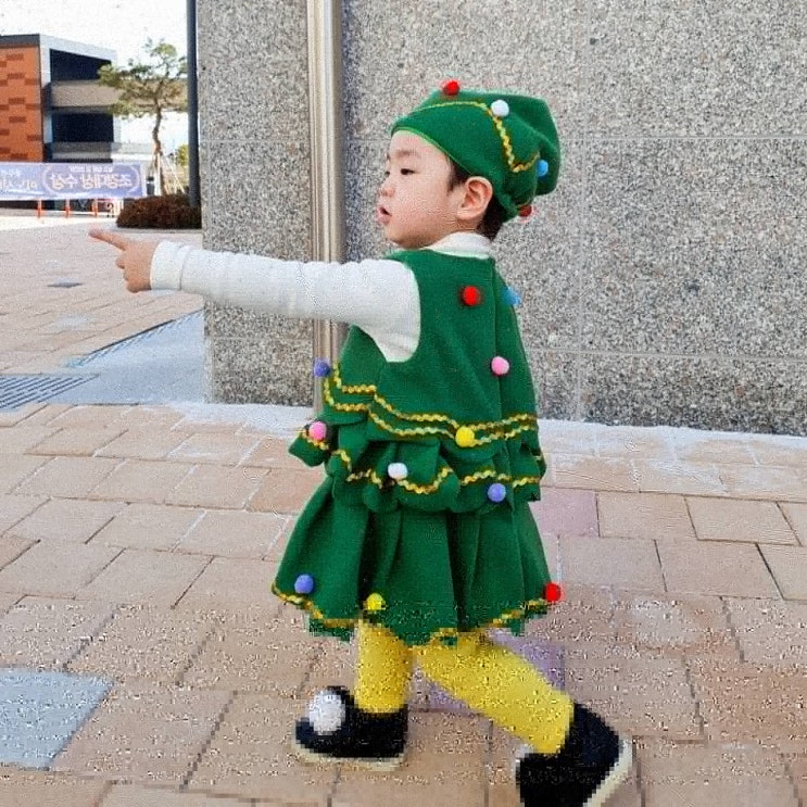  2세. 3세 어린이집 크리스마스 룩 공유합니다 #크리스마스에진심인사람 #나야나
