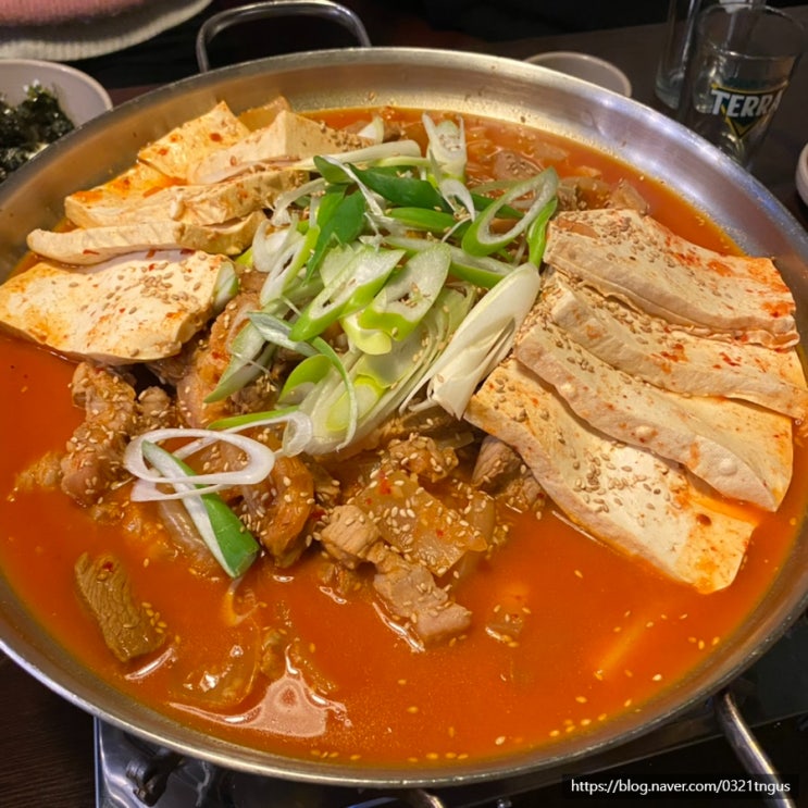  [역삼역술집] 가성비 좋은 역삼 돼지고기 김치찜 맛집- ‘꿀꼬꼬’