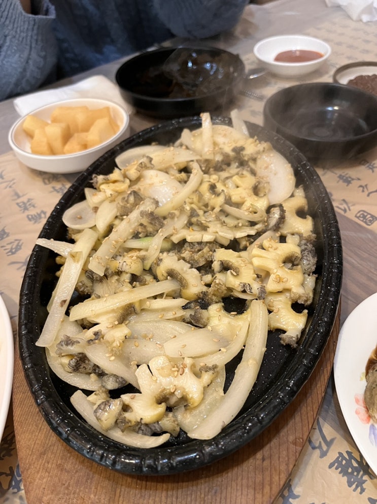  기장 연화리 - 등대이모 한옥방에서 전복구이,전복죽 먹방