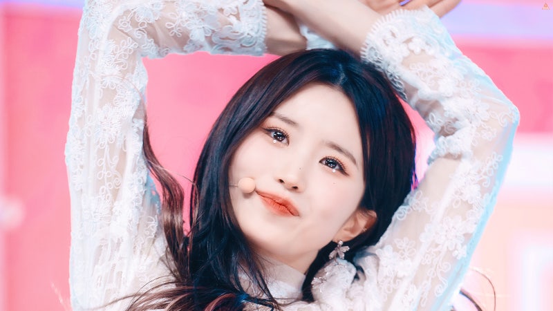 프로미스나인 송하영 'DM' 무대 컴퓨터바탕화면_by.슬짱