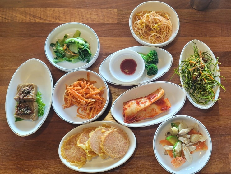  오늘 머 먹지?/전주 삼천동 점심식사/전주점심백반/기본반찬/전주삼천동백반/전주평화동백반/전주효자동백반/마이돈앤돈