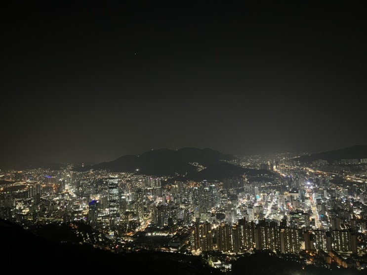  [부산 여행] 보수동 책방 골목 공용 주차장 /용두산 공원 대선 스토어 마그넷/황령산 봉수대 야경  / 2박 3일 목포 부산