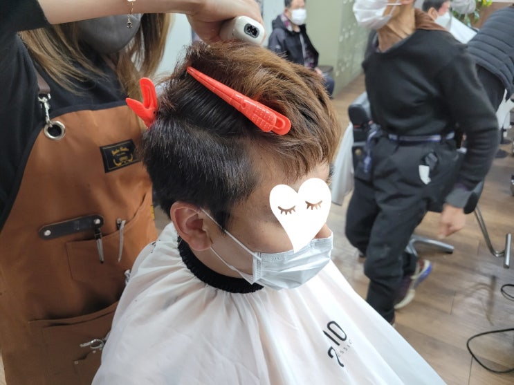  천왕미용학원  " 직모 크롭컷"  수강생 시술
