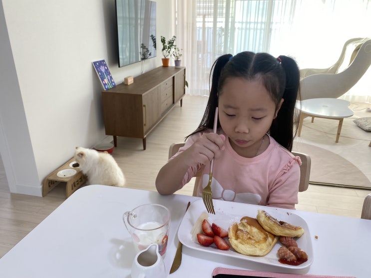  수플레 케이크로 삼일째...아침식사