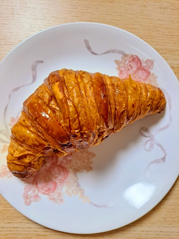  빵쌤 크로와상 ) 빵쌤 크로와상 빵 먹어보았어요