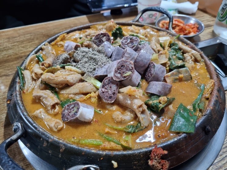  얼큰한 곱창 전골 종로 익선동 찐찐찐 맛집 [이경문순대곱창]