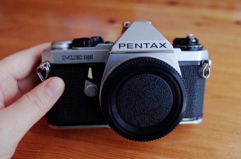 9. SLR 카메라 : 펜탁스 미슈퍼 (Pentax Me Super)
