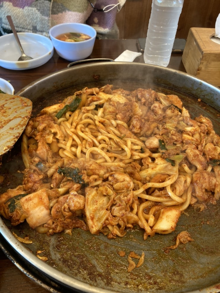  1월의 춘천여행(3. 춘천 닭갈비 맛집 통나무집닭갈비)