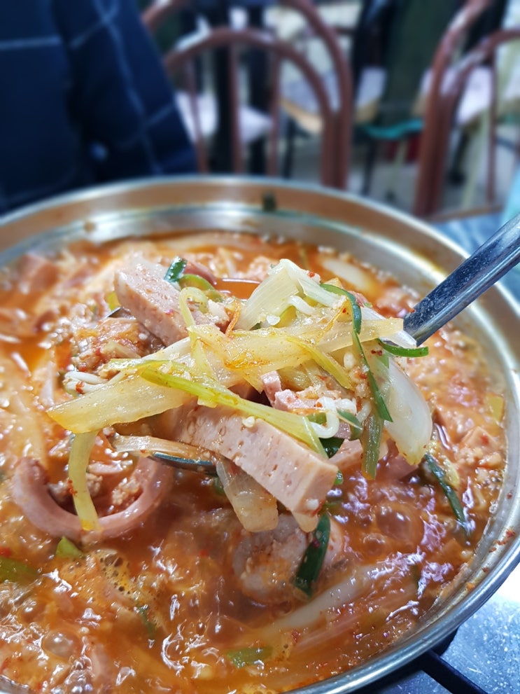  [여의나루역맛집 희정식당] 부대찌개먹고 속이 편안한건 처음이에요!