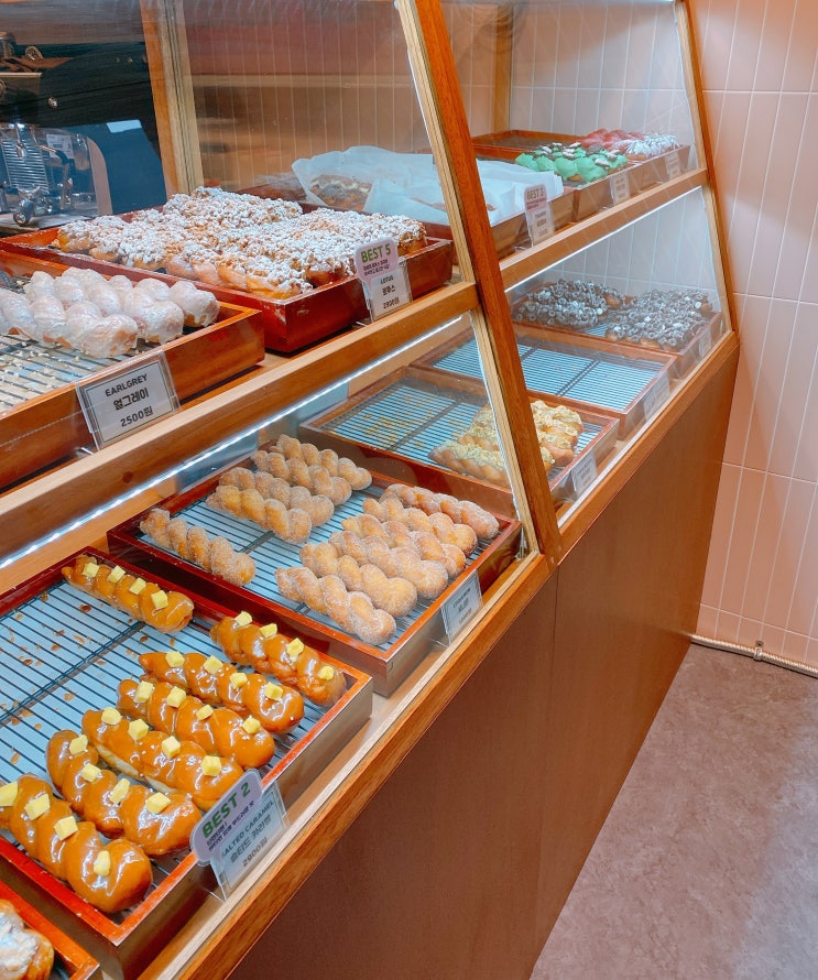  홍대 디저트 카페 “꽈페 Quafe”