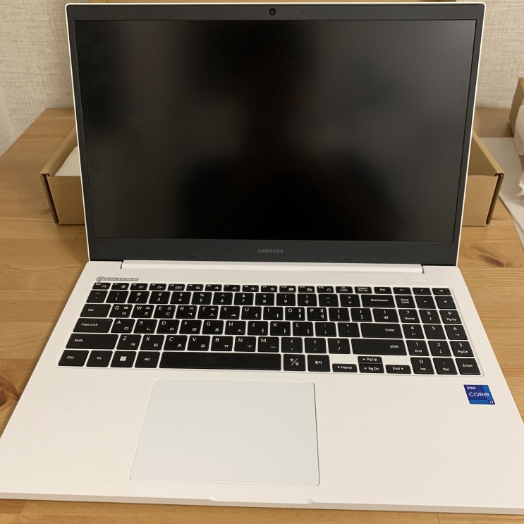<삼성 노트북 플러스2> 가성비 노트북 "노트북 플러스2 NT550XDA-K78A" - 1달 사용 후기 <삼성 노트북 플러스2> 가성비 노트북 "노트북 플러스2 NT550XDA-K78A" - 1달 사용 후기