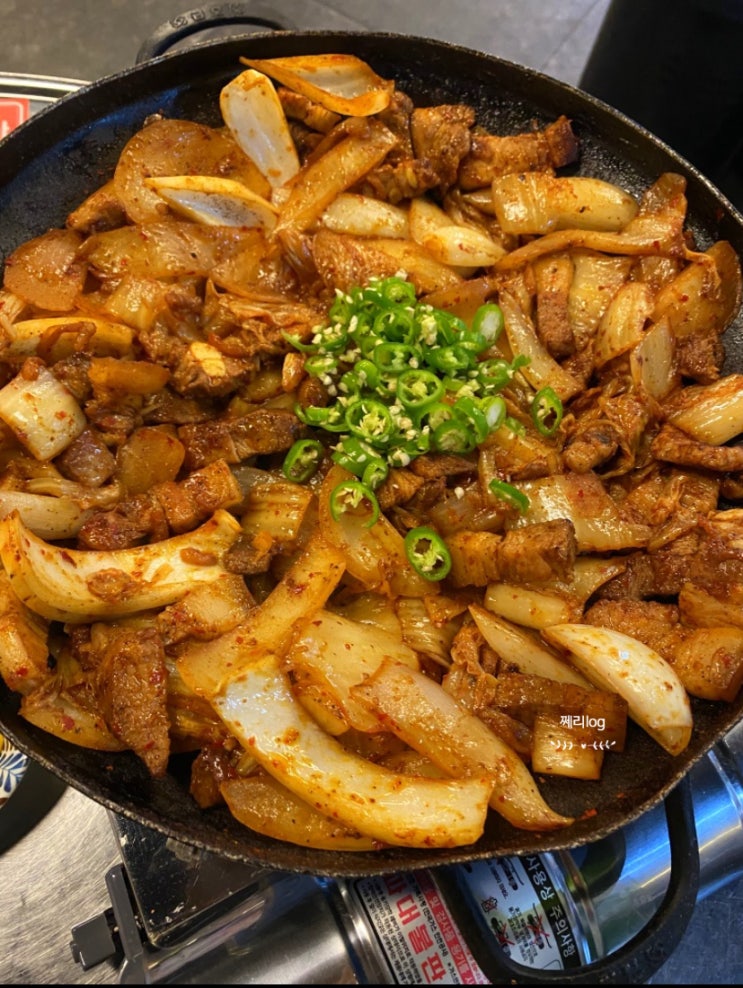안산 중앙동 정통집 맛있는 돼지김치구이