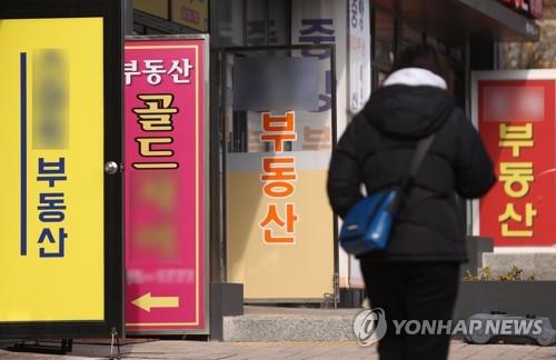 '거래절벽' 서울 아파트, 그나마 중저가 위주로 팔렸다 '거래절벽' 서울 아파트, 그나마 중저가 위주로 팔렸다