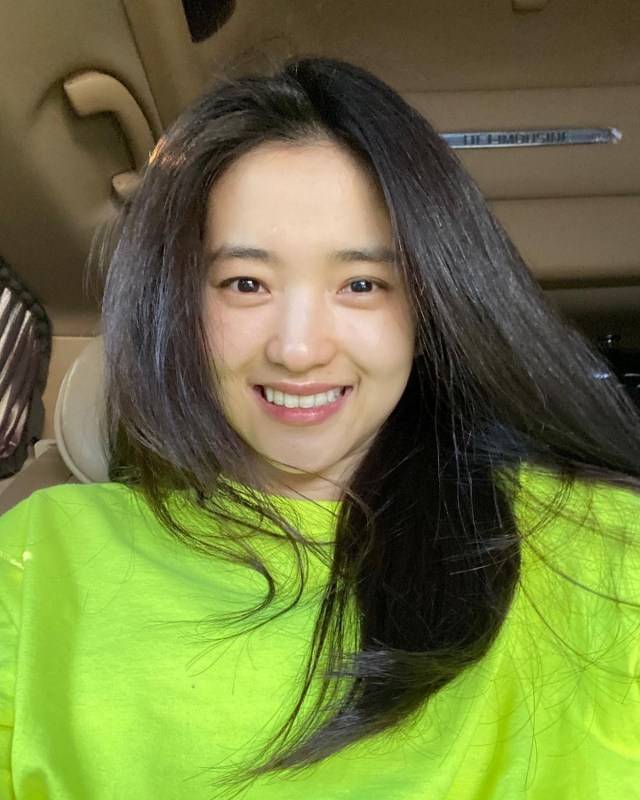 김태리, 교복도 잘 어울리는 33살→18살 펜싱 꿈나무로 완벽하게 변신 김태리, 교복도 잘 어울리는 33살→18살 펜싱 꿈나무로 완벽하게 변신