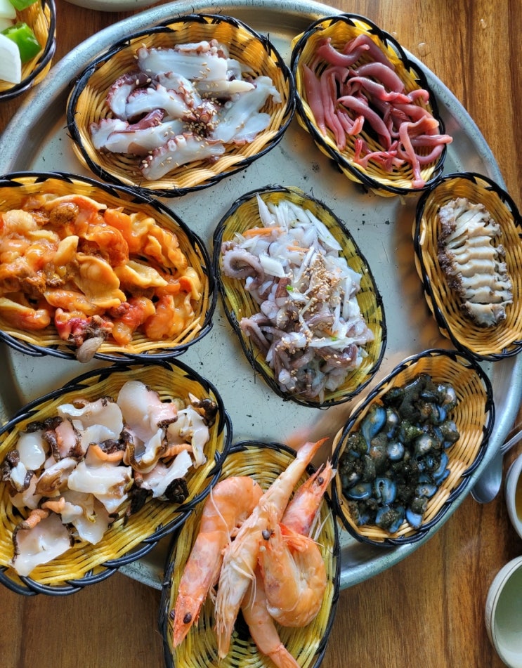 부산 맛집 가볼만한 곳 기장 대변항 해물포장마차에 다녀왔어요 부산 맛집 가볼만한 곳 기장 대변항 해물포장마차에 다녀왔어요