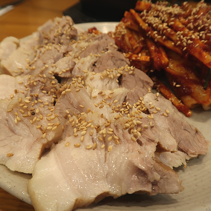  광주 진월동 시골집추어탕 레전드 김치보쌈