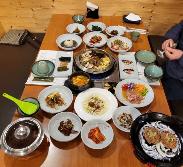  마산 한정식 추천 마실밥상 떡갈비전골