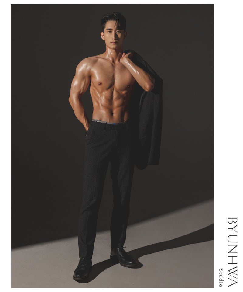 Sinchon PT Body Pro 파일링 촬영을위한 사격 피아트 체육관