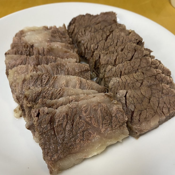  [역삼역 맛집] 우밀가 역삼점 - 진한 사골국물 안동국시와 평양냉면, 한우 수육의 환상적인 조합