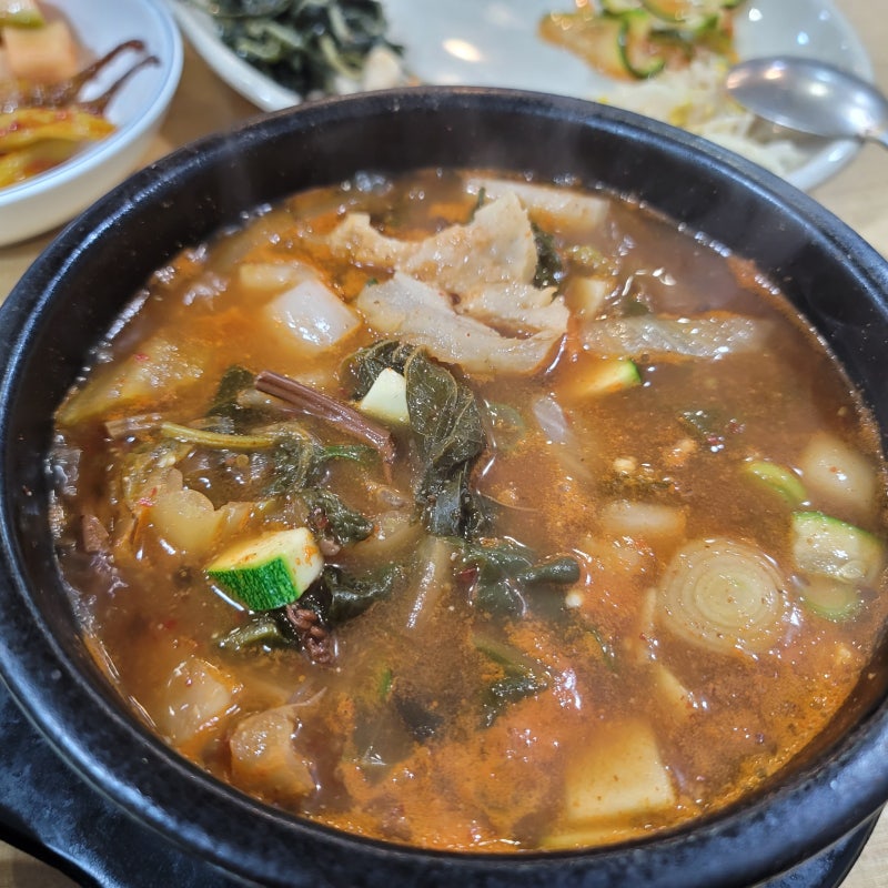[선릉역] 감자보리밥 "수구레국밥"
