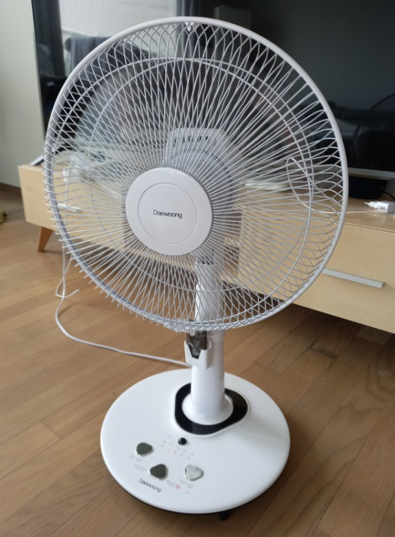 무선 리모컨 가정용 발터치 초미풍 대웅 선풍기 DWF-R4030C 후기 무선 리모컨 가정용 발터치 초미풍 대웅 선풍기 DWF-R4030C 후기
