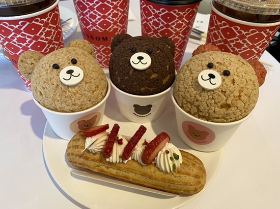 강남 이쁜 곰돌이 디저트 카페 블라썸_BLOSSM, 강남데이트카페, 파티쉐디저트, 테디베어쿠키슈, 에끌레어, 루프탑카페 강남 이쁜 곰돌이 디저트 카페 블라썸_BLOSSM, 강남데이트카페, 파티쉐디저트, 테디베어쿠키슈, 에끌레어, 루프탑카페
