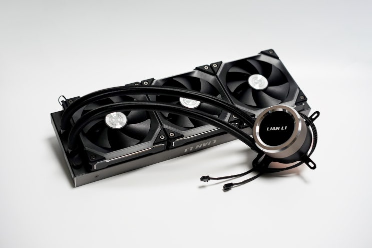  인기 쿨러에 인기 팬 조합, Lian Li GALAHAD AIO 360 UNI FAN SL Edition