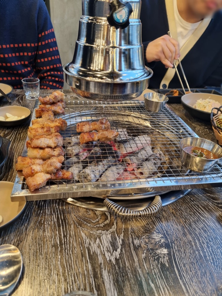 송도에서 맛보는 제주 돼지고기 맛집 돈포레스트