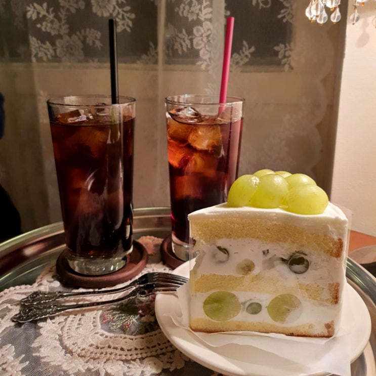  카페 애리스, 맛있는 디저트가 있는 언제 가도 이쁜 카페