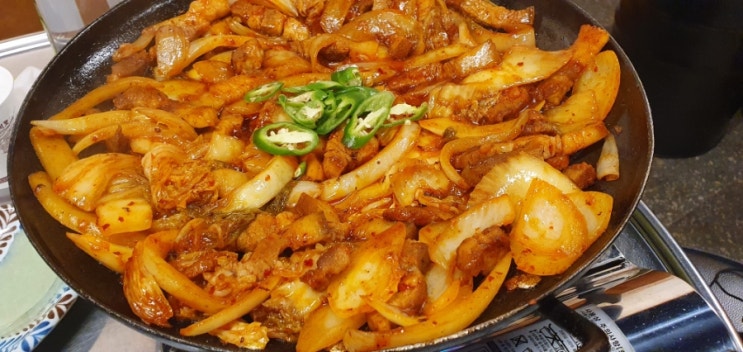  [동탄역 / 정통집] 돼지김치구이 전문점 정통집 다녀왔어요. 1n번 째 방문...! 이게 맛없으면 간첩