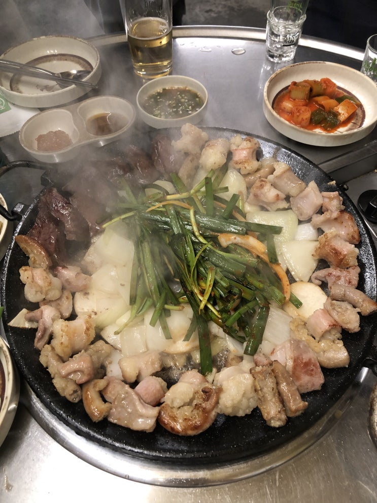  신사역, 신사동 맛집, 소곱창집 <우림황소곱창> 모둠구이(곱창, 대창, 막창, 염통), 볶음밥